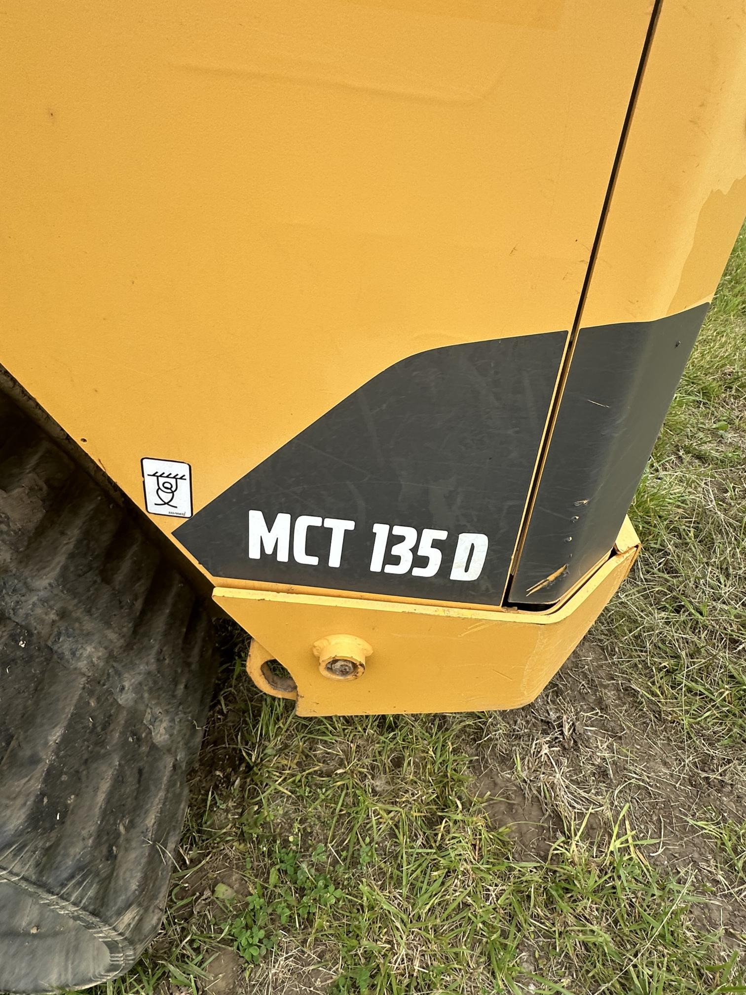 2018 VOLVO MCT135D - Image 16